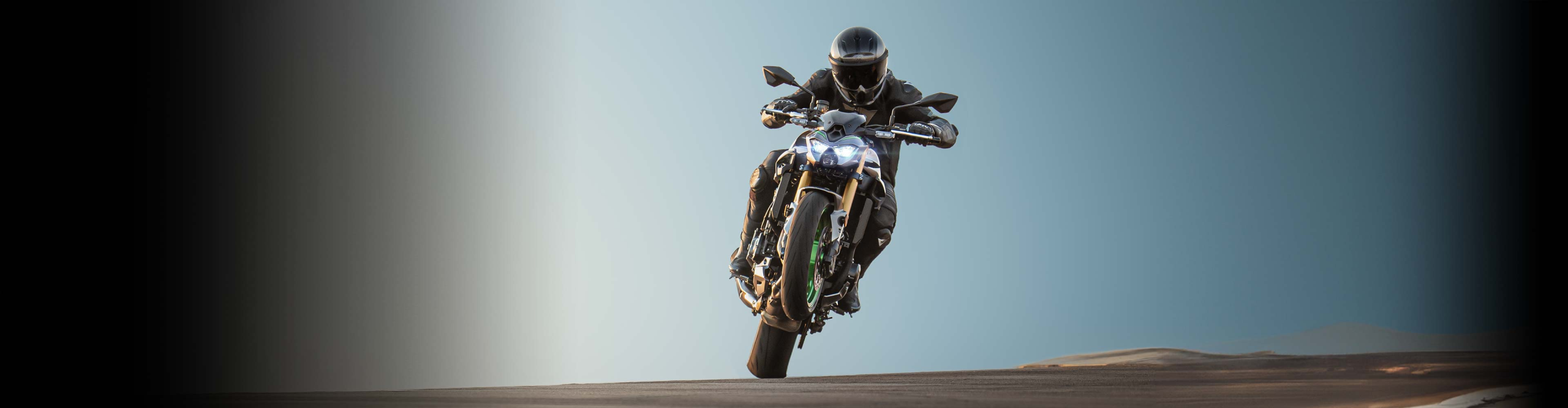 Banner Kawasaki - 47393c30-53b6-43b9-8c11-97cf8931efa6