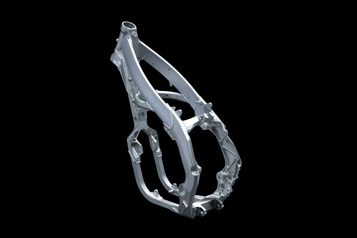 72eb5d1b-e366-4a02-abbf-4775359a6c1c