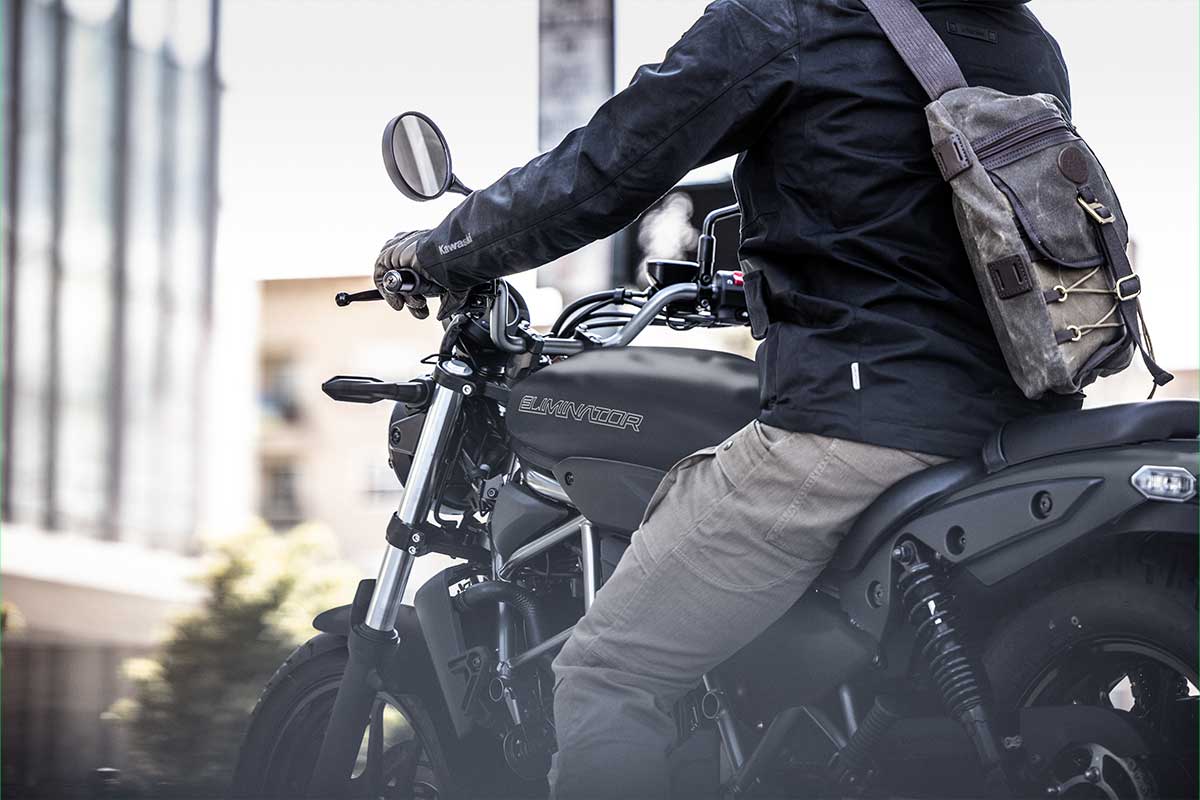 a398c9de-1309-4a51-8a6c-72df7eb6101e