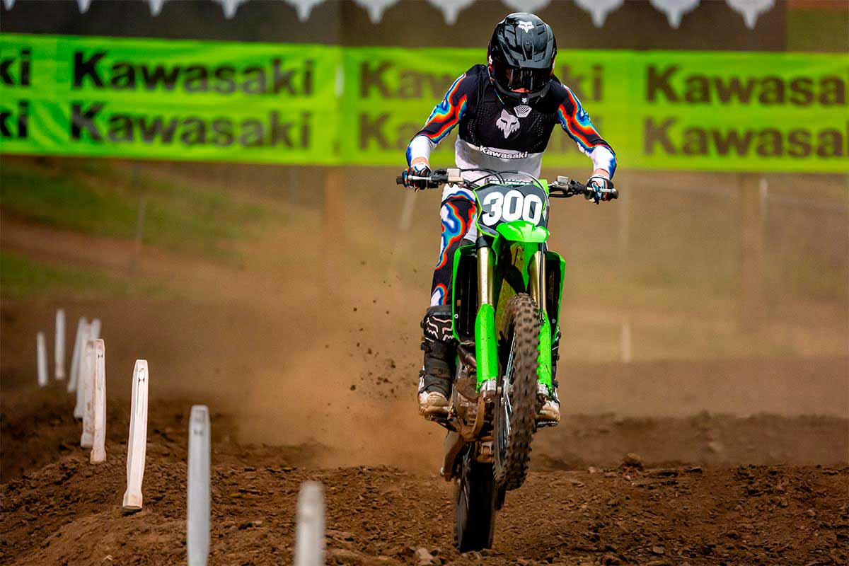 b76f9d5c-7dd5-4b02-869e-a4fb2502a709