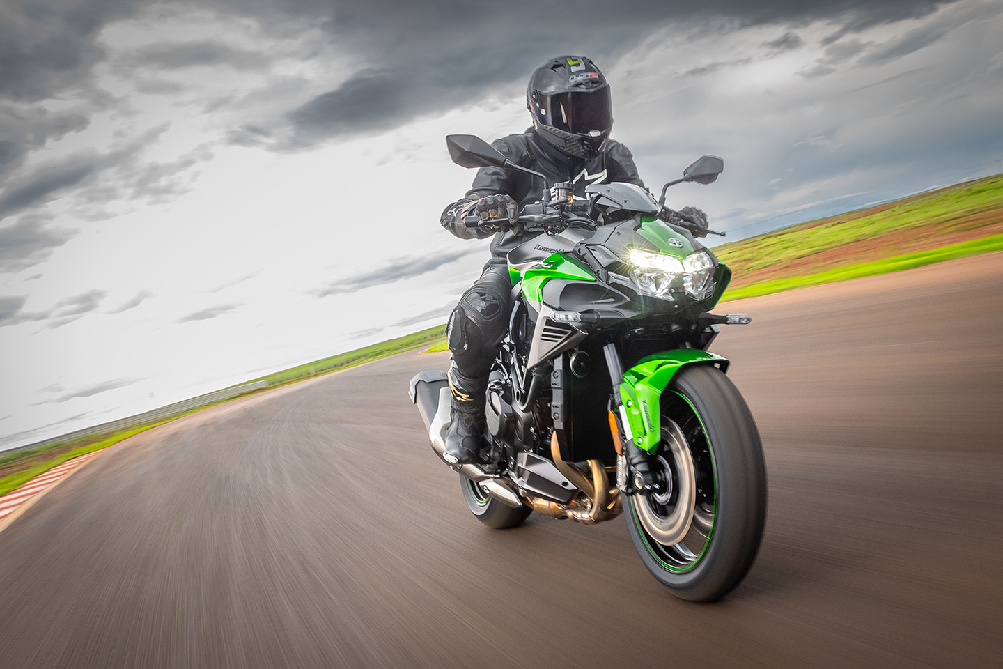 c06cb37b-30a6-4415-9e86-a929b3981501