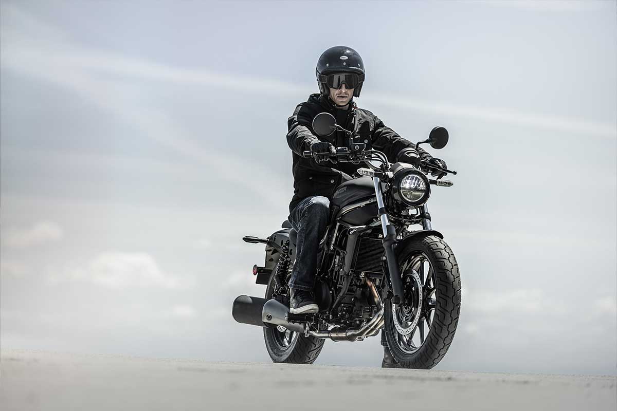 dc347a25-c3c4-4652-99e2-8a69a3235b0e